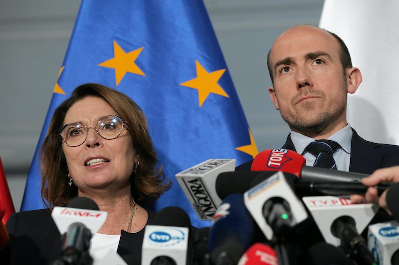 Kandydatka KO na prezydenta Małgorzata Kidawa–Błońska i szef PO Borys Budka skomentowali pomysł PiS na zdalne obrady Sejmu podczas epidemii koronawirusa.