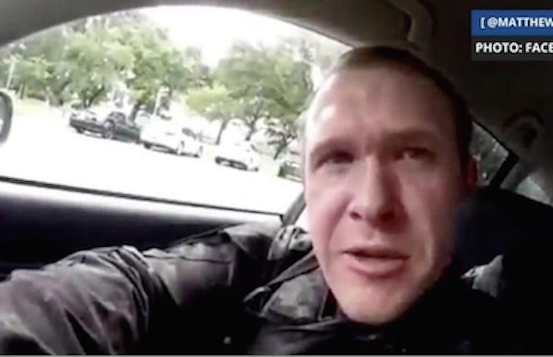 Sprawca ataku na meczet w Nowej Zelandii przed zamachem opublikował manifest.