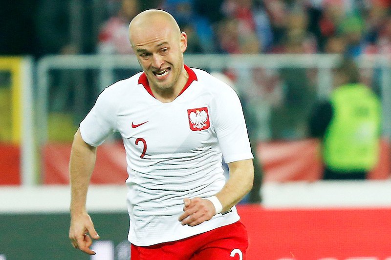 Za nową oficjalną koszulkę reprezentacji Polski na mundial trzeba zapłacić krocie.