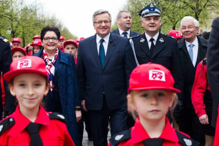 Waldemar Pawlak na wspólnych uroczystościach z Bronisławem Komorowskim.