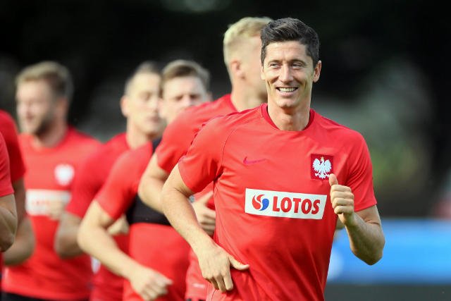 Paparazzi przyłapali Lewandowskich na "kopercie"