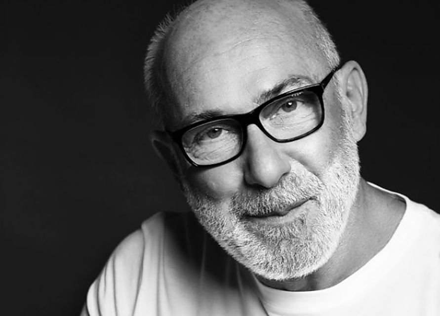 Piotr Machalica zmarł 14 grudnia o godz. 2.30 w szpitalu MSWiA w Warszawie. Aktor był zakażony koronawirusem. Sylwetka Piotra Machalicy. Kim był zmarły aktor? W czym grał? Co wiemy o jego życiu prywatnym i największych osiągnięciach na scenie?