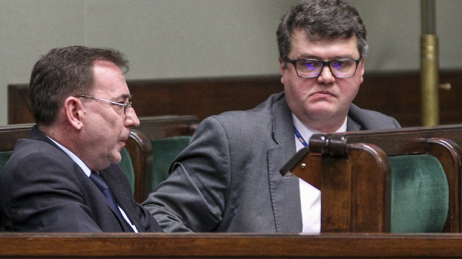 Zaraz zatrzymanie Wąsika i Kamińskiego? "Policja dysponowała dokumentami".