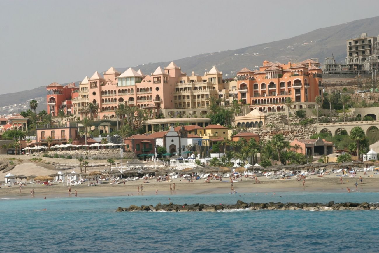 Zamykają plaże w raju Polaków. To konsekwencja problemu, o którym mieszkańcy mówią od dawna