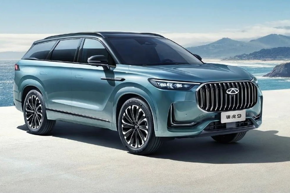 Chińskie marki sypną nowościami w Europie.