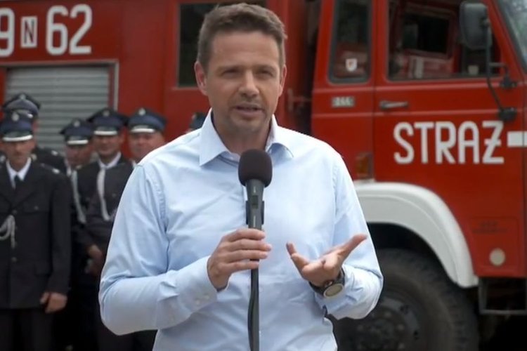 Czy głos Rafała Trzaskowskiego podczas wizyty w Sorkwitach został celowo zmieniony w TVP?