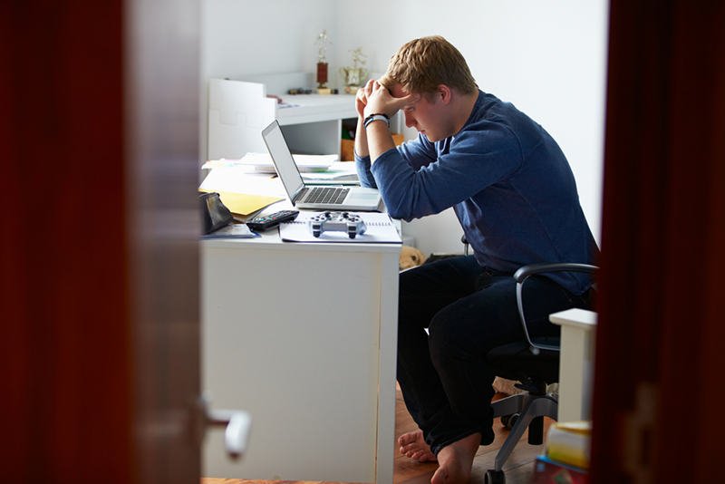 [url=http://shutr.bz/1bdXzTa]Automobbing[/url]. Odebraliśmy szefom bat, który miał nas motywować do pracy. Wolimy biczować się sami