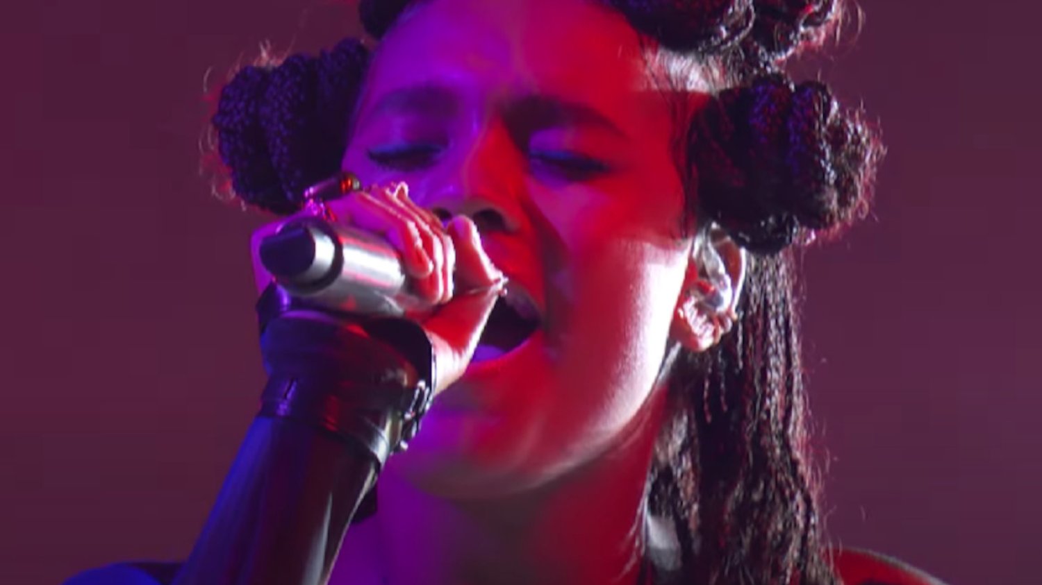 Sara James w finale "America's Got Talent".