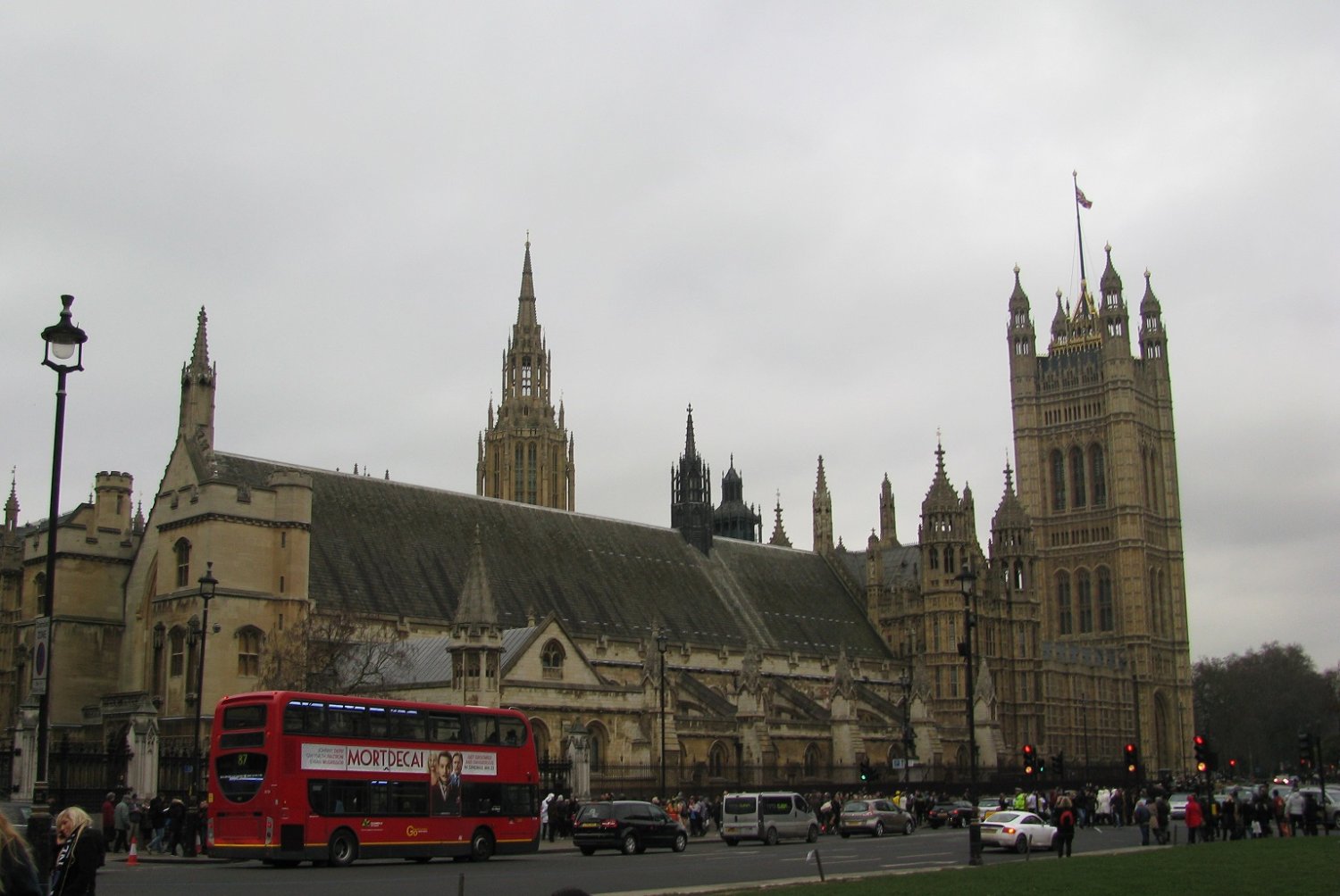 Westminster Abbey od strony Big Bena.