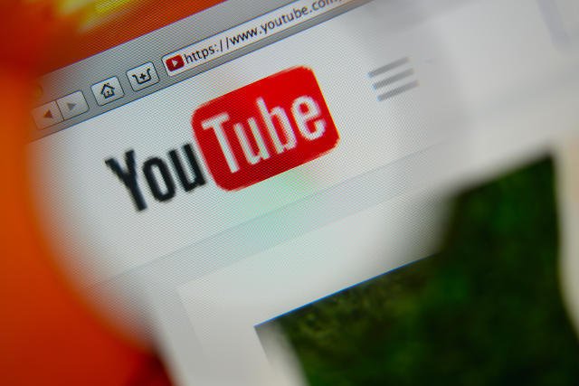 Czego by tu jeszcze w Polsce zakazać? Wiem! Może YouTube?