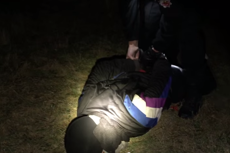 Straż Obywatelska z Ruszkowa schwytała rabusia, który okradał okoliczne mieszkania.