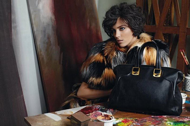Anja Rubik w reklamie Fendi – zima 2010