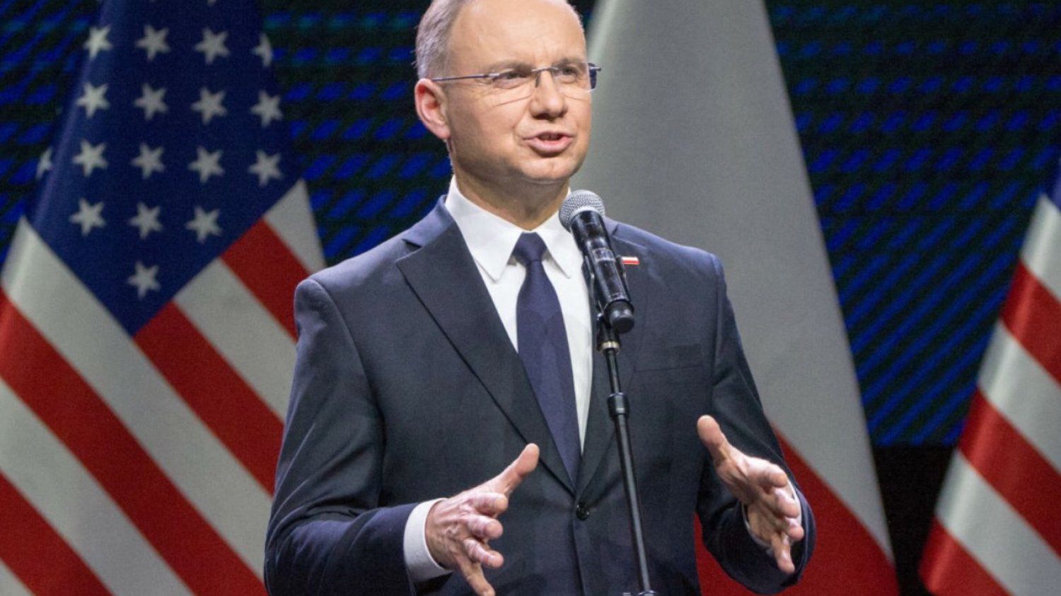 Andrzej Duda zdradził jak wyglądało spotkanie z Trumpem. A taką radę dał Zełenskiemu. Andrzej Duda o kulisach spotkania z Trumpem. Dal też radę Zełenskiemu.