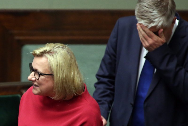 Trudno uwierzyć w to, jak Beata Kempa wytłumaczyła wpadkę z powrotem rządowej ekipy z Londynu.