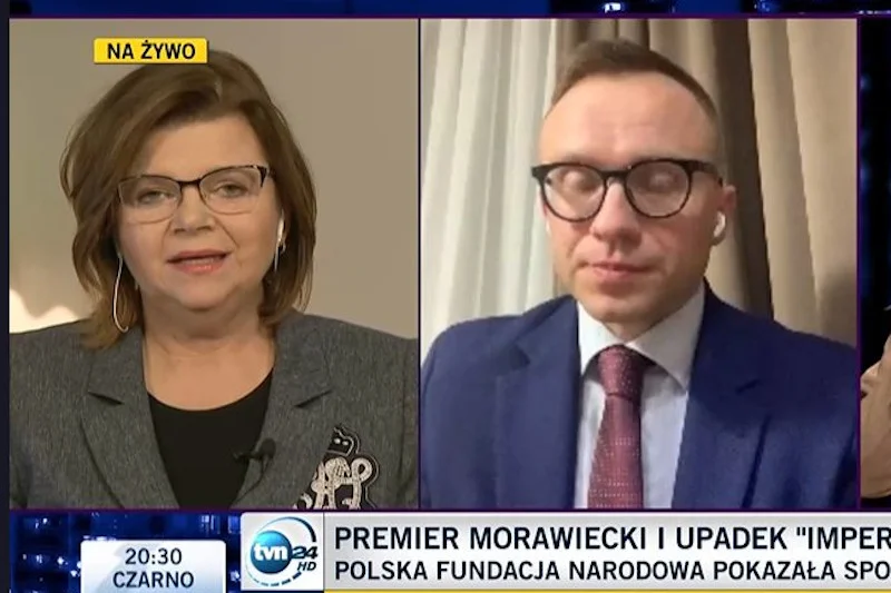 Niektórzy są pod wrażeniem występu posłanki Izabeli Leszczyny w "Kropce nad i", gdzie przycisnęła pytaniami wiceministra Artura Sobonia.