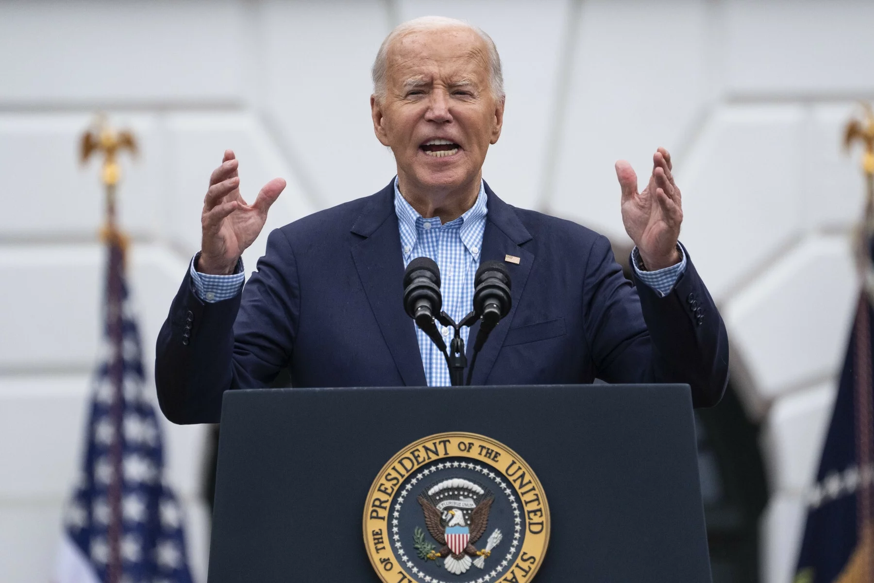 Biden ruga Demokratów. Podjął finalną decyzja ws. startu.
