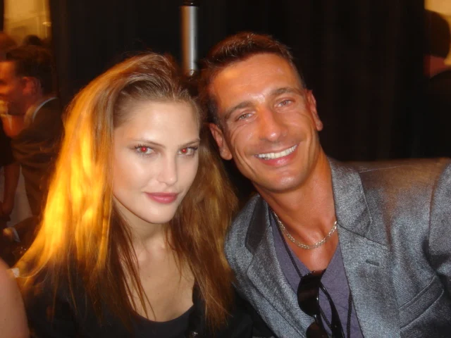 Z Catherine Mcneil, australijską supermodelką w Nowym Jorku.
