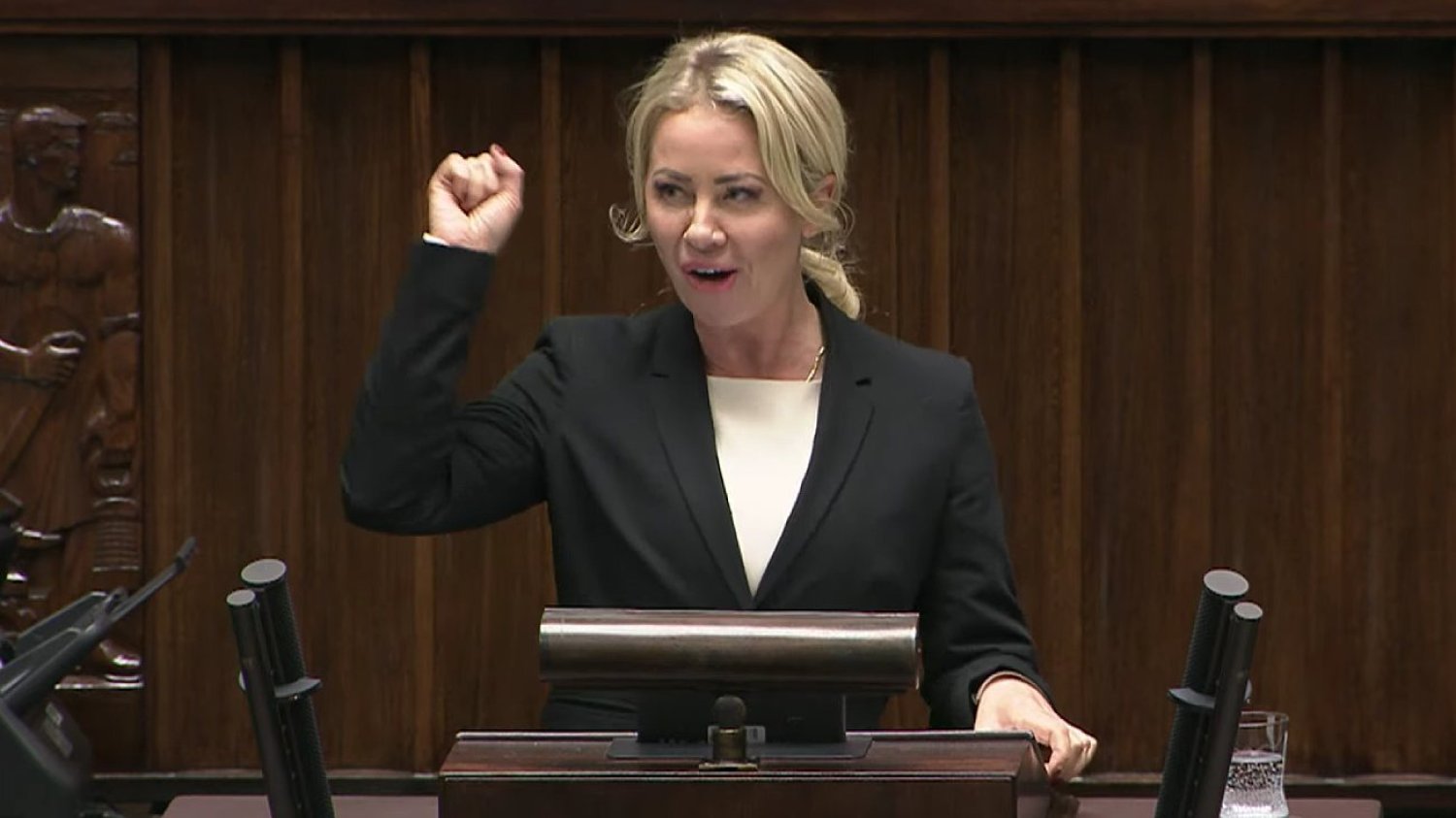 Sejm. Exposé Donalda Tuska. Debiutantka z mocnym wystąpieniem.