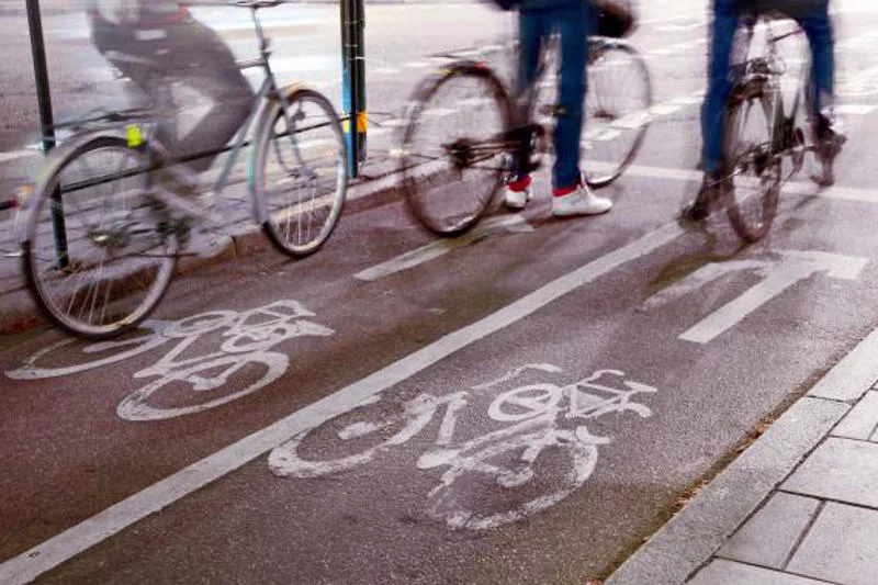 Potrącenie 85-latka przez uczestnika masy krytycznej wywołało gorącą dyskusję o miejscu rowerzystów w mieście.