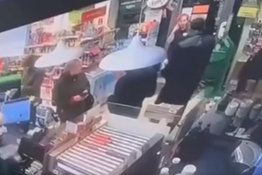 Warszawa. Sprzedawczyni w brawurowy sposób zatrzymała złodzieja.