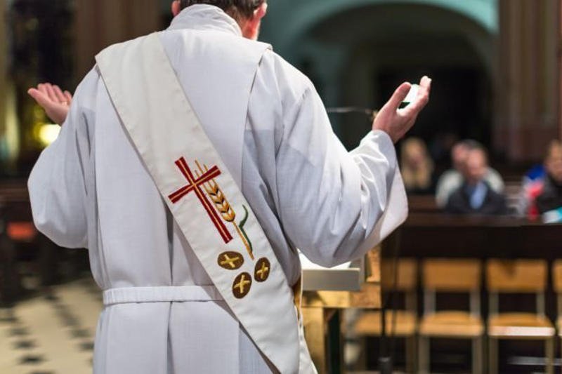 Koniec ze spadkiem powołań do seminariów i zakonów. Co trzeci ksiądz w Europie jest Polakiem