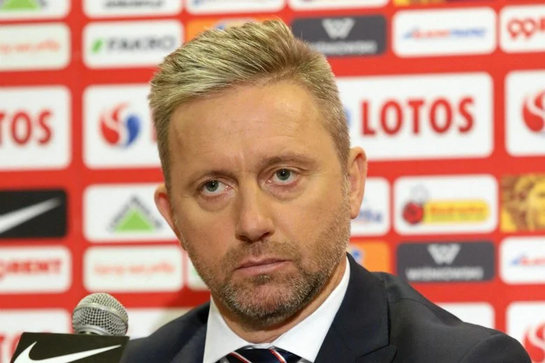 Jerzy Brzęczek znalazł nietypową wiadomość za wycieraczką samochodu.