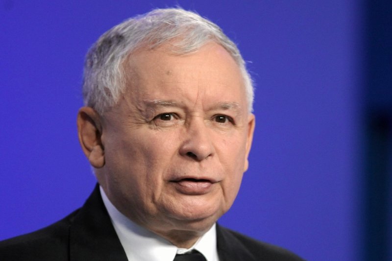 Jarosław Kaczyński chce przyspieszonych wyborów, ale wcześniej domaga się zmiany rządu.