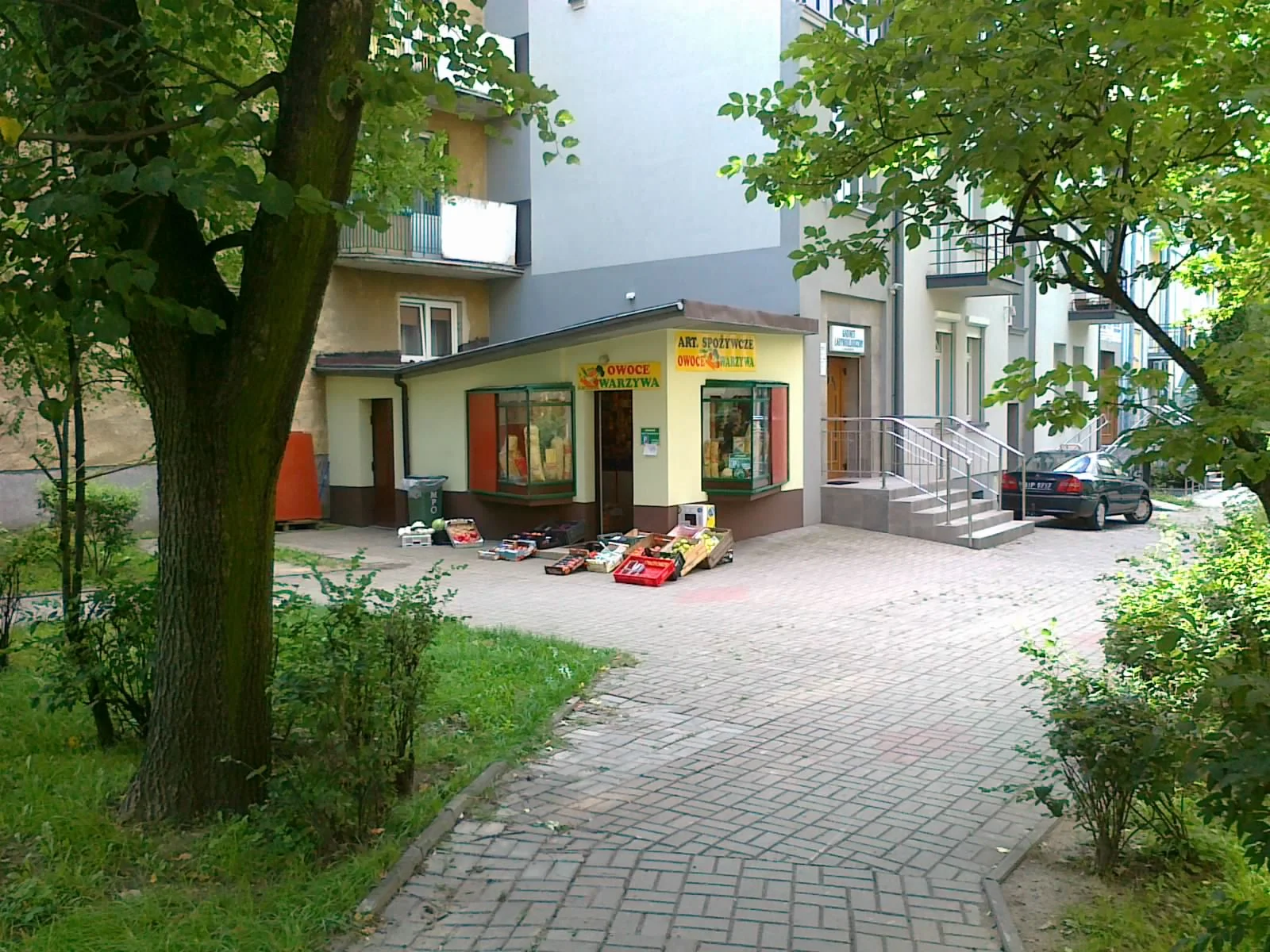 sklepik osiedlowy na Nowym Świecie w Białymstoku