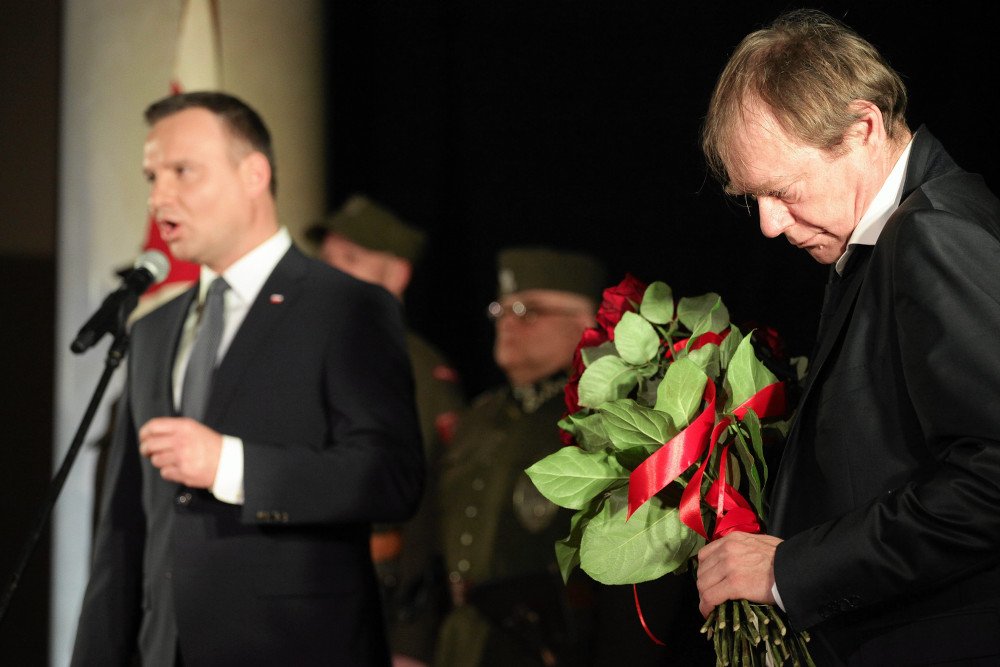 Podczas premiery "Historii Roja", reżyser Jerzy Zalewski podejmowany był z honorami. Na premierze obecny był także prezydent, Andrzej Duda