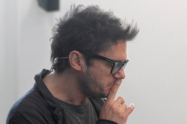 TVN zapłaci karę za wyemitowanie programu Kuby Wojewódzkiego, w którym miniaturowe polskie flagi były wkładane w atrapy psich odchodów