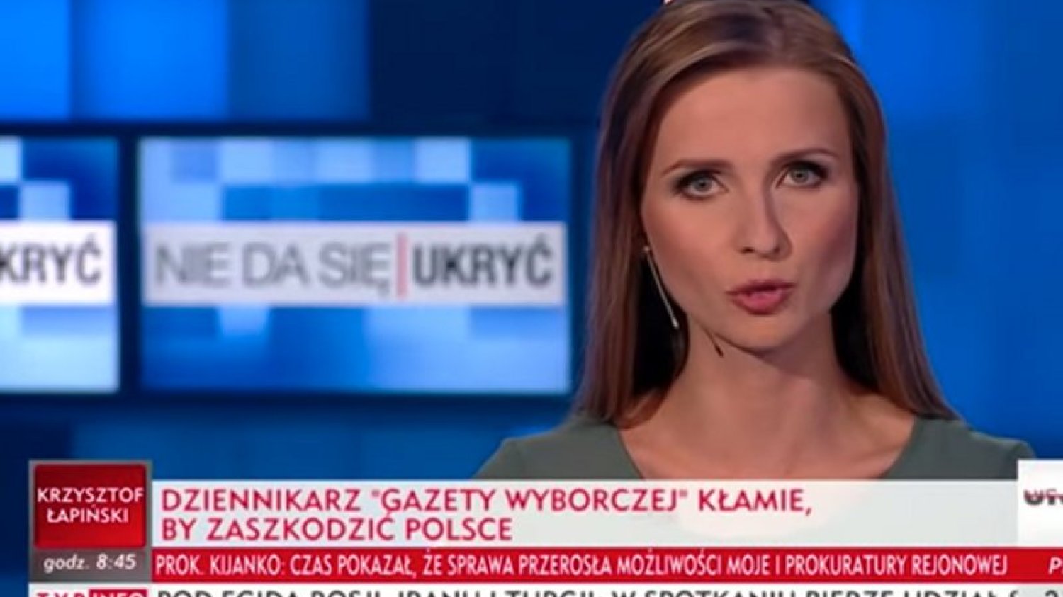TVP poświęciło dużo czasu na udowadnianie, że tekst polskiego dziennikarza w prestiżowej amerykańskiej gazecie szkodzi Polsce. Guy Verhofstadt ostro: – "potępianie dziennikarza, jako zdrajcy, bo skrytykował rządzącą partię".