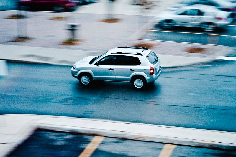 Czy wzrost liczby suvów w polskich miastach oznacza, że zmienia mentalność?