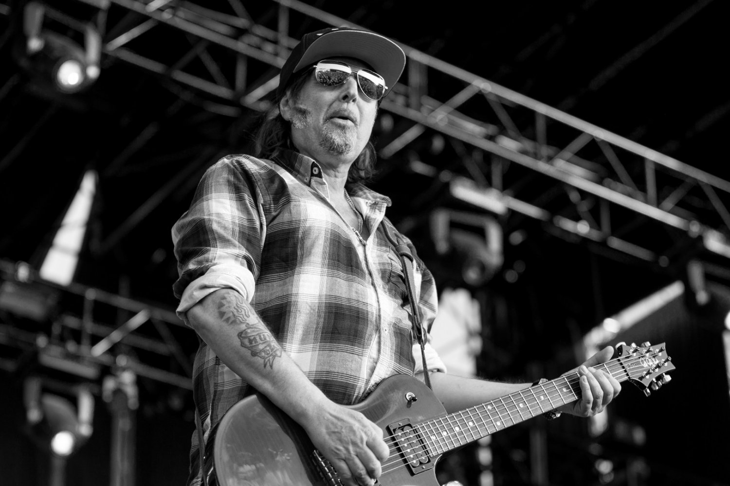 Phil Campbell z Motörhead nie żyje. Phil Campbell z Motörhead nie żyje.