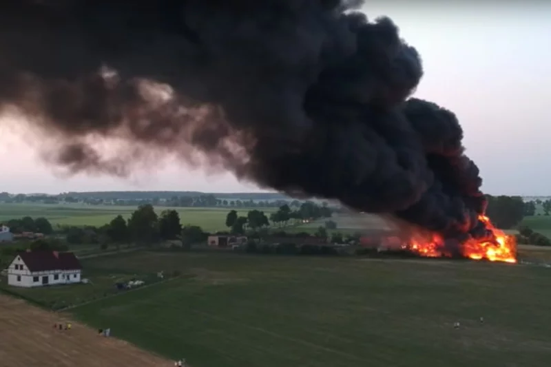 Wszedzień k. Mogilna: kolejny pożar wysypiska, sprawą zajmie się rząd.