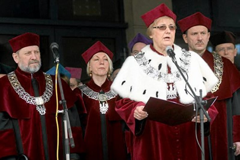 Rektorzy nie zgadzają się na proponowane zmiany. Trwają konsultacje z ministerstwem w tej sprawie