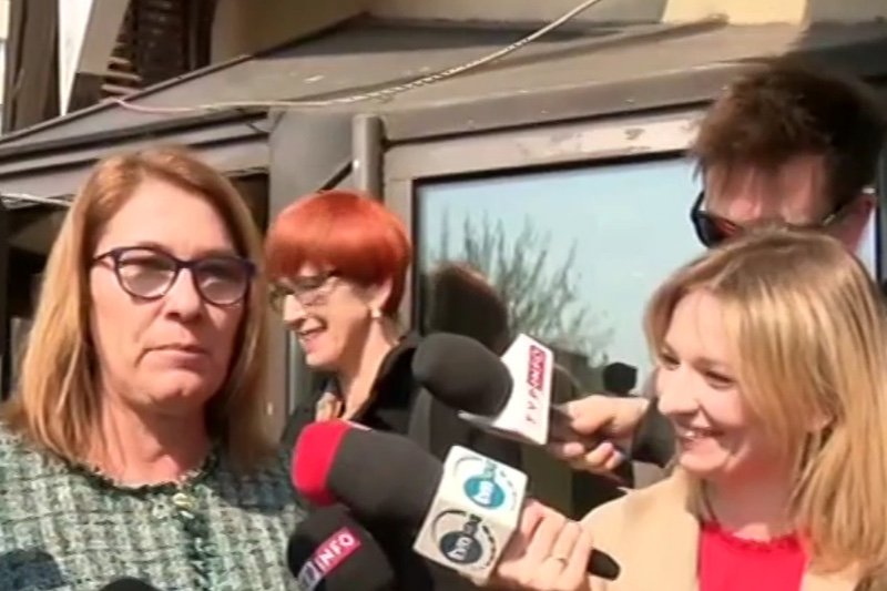 Beata Mazurek zaliczyła kolejną wpadkę podczas konferencji z mediami.