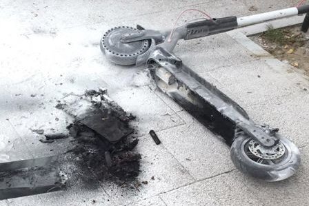 W ostatnim czasie miało miejsce kilka pożarów hulajnóg. Powyższe zdjęcie pochodzi z Sopotu