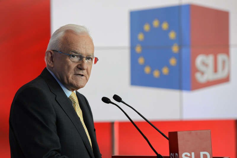 SLD zaapelowało do prezydenta o ogłoszenie żałoby po śmierci gen. Jaruzelskiego. Sojusz zdobył w wyborach do PE 9,7 proc. głosów