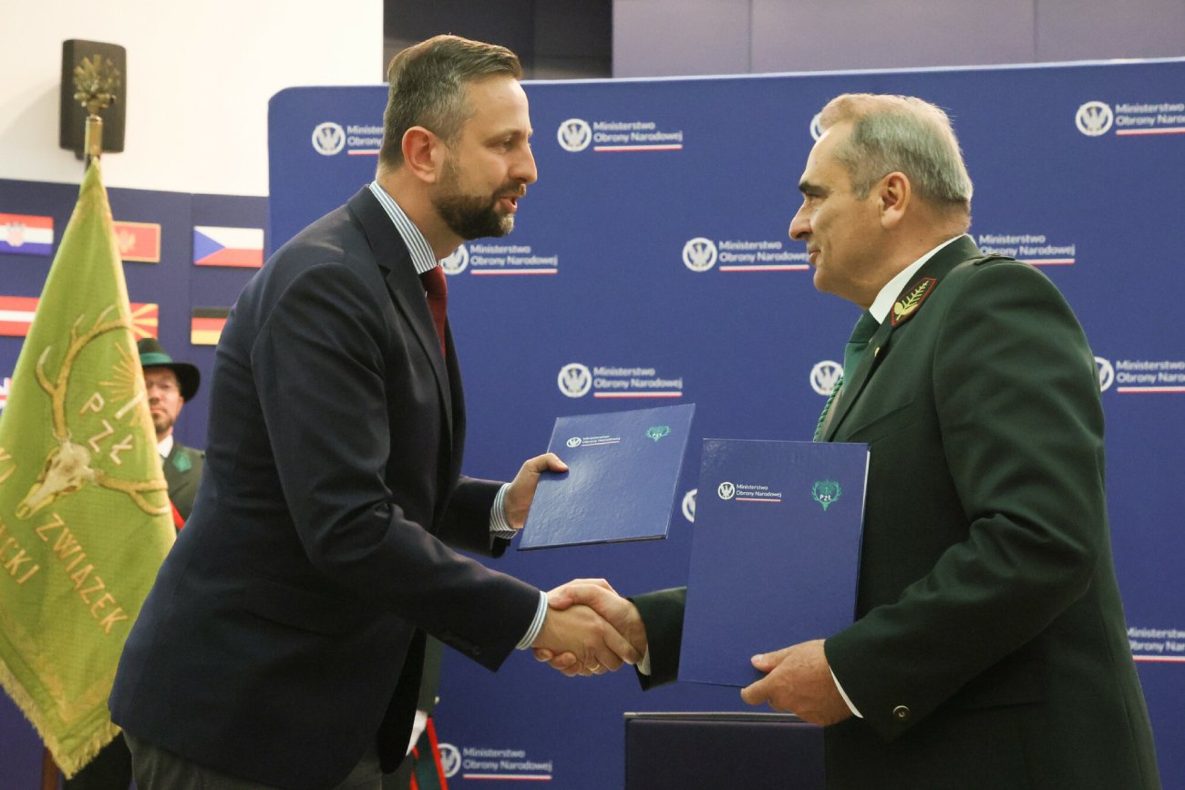 MON podpisał umowę z Polskim Związkiem Łowieckim
