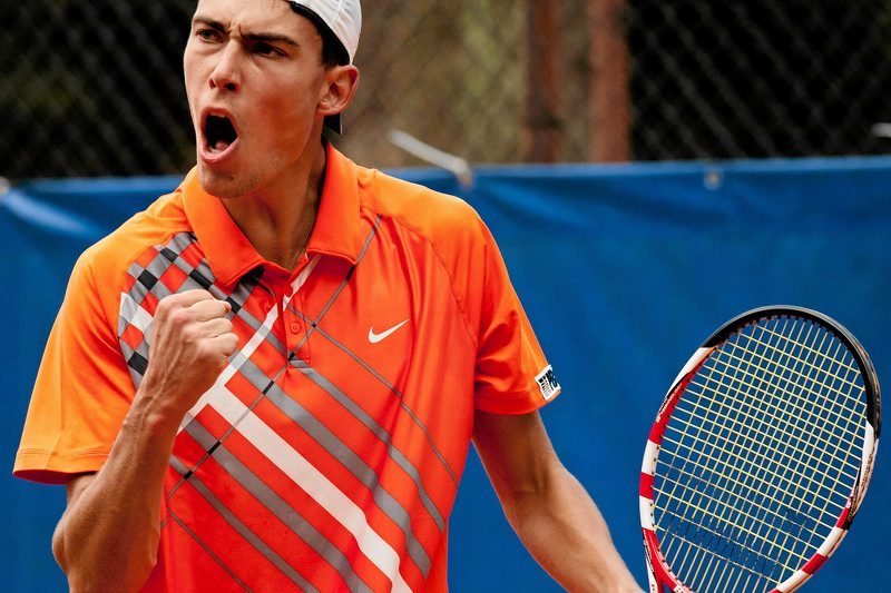 Jerzy Janowicz wygrał z ósmą rakietą świata.