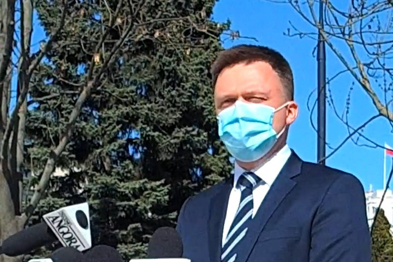 Szymon Hołownia składa skargę do Sądu Najwyższego na postanowienie PKW ws. przekazywania spisów wyborców.