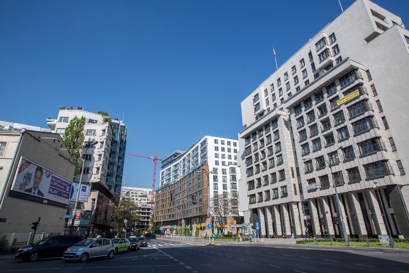 Nie kupiłem wina w Biedronce, bo jest za blisko przedszkola. To jeszcze walka z alkoholizmem, czy już bareizm?