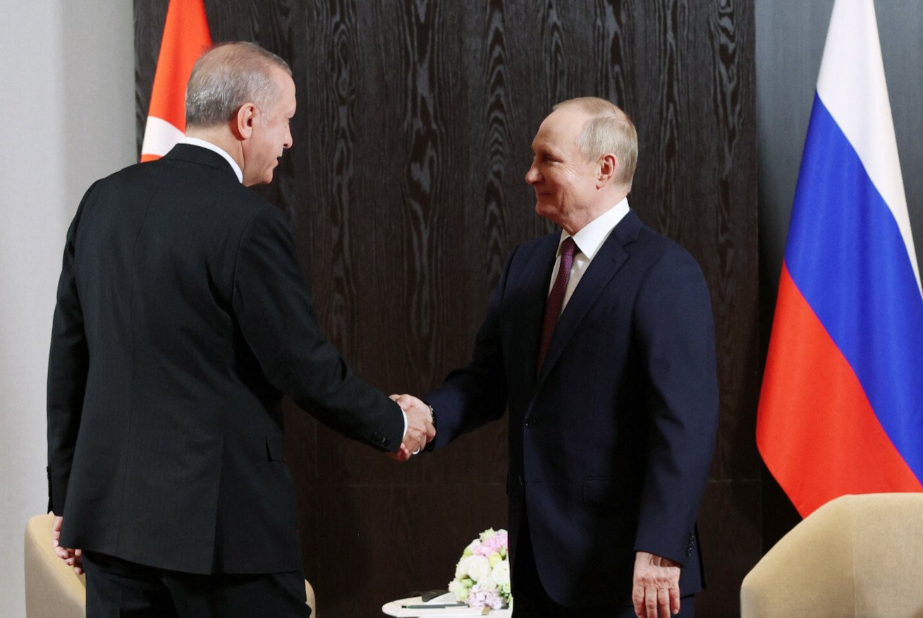 Recep Erdoğan (L), Władimir Putin (P).