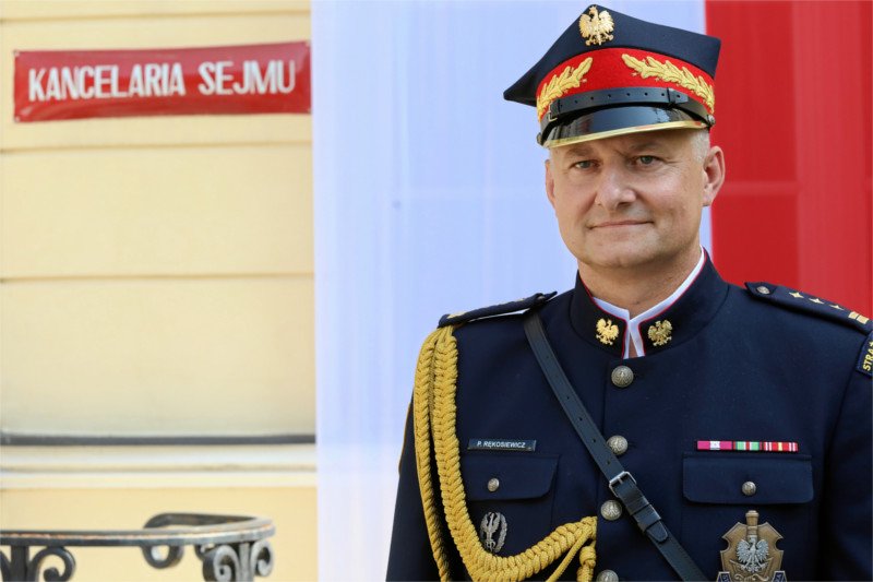 Szef Straży Marszałkowskiej Piotr Rękosiewicz został odwołany.