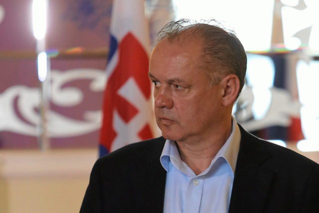 Andrej Kiska oddaje całą pensję prezydencką potrzebujacym