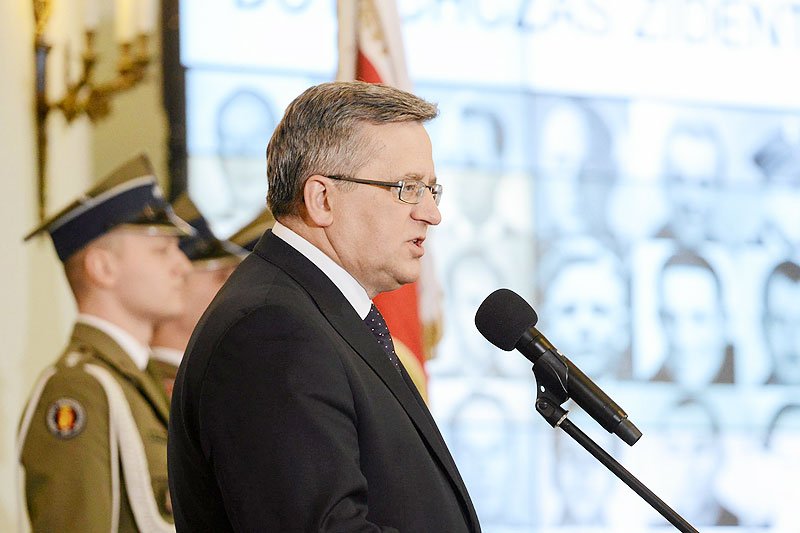 Prezydent Bronisław Komorowski postanowił w niedzielę uczcić pamięć "ofiar Żołnierzy Wyklętych".