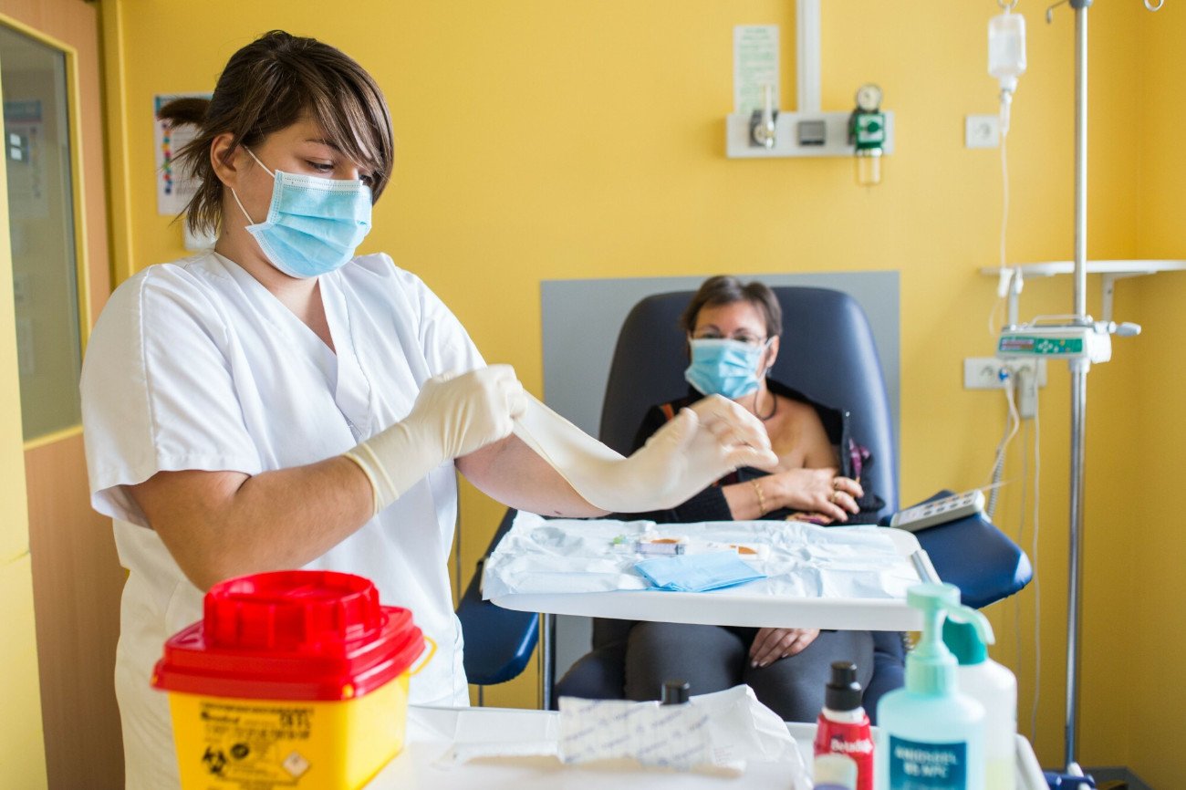 Specjaliści chcą standardów diagnostyczno-terapeutycznych w nowotworach. Tylko to pozwoli leczyć wszystkich optymalnie.