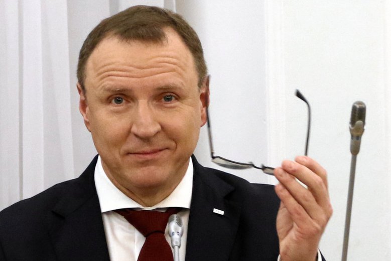 Jacek Kurski znalazł narzędzie,, dzięki któremu może przedstawiać trochę lepsze wyniki oglądalności "Wiadomości".