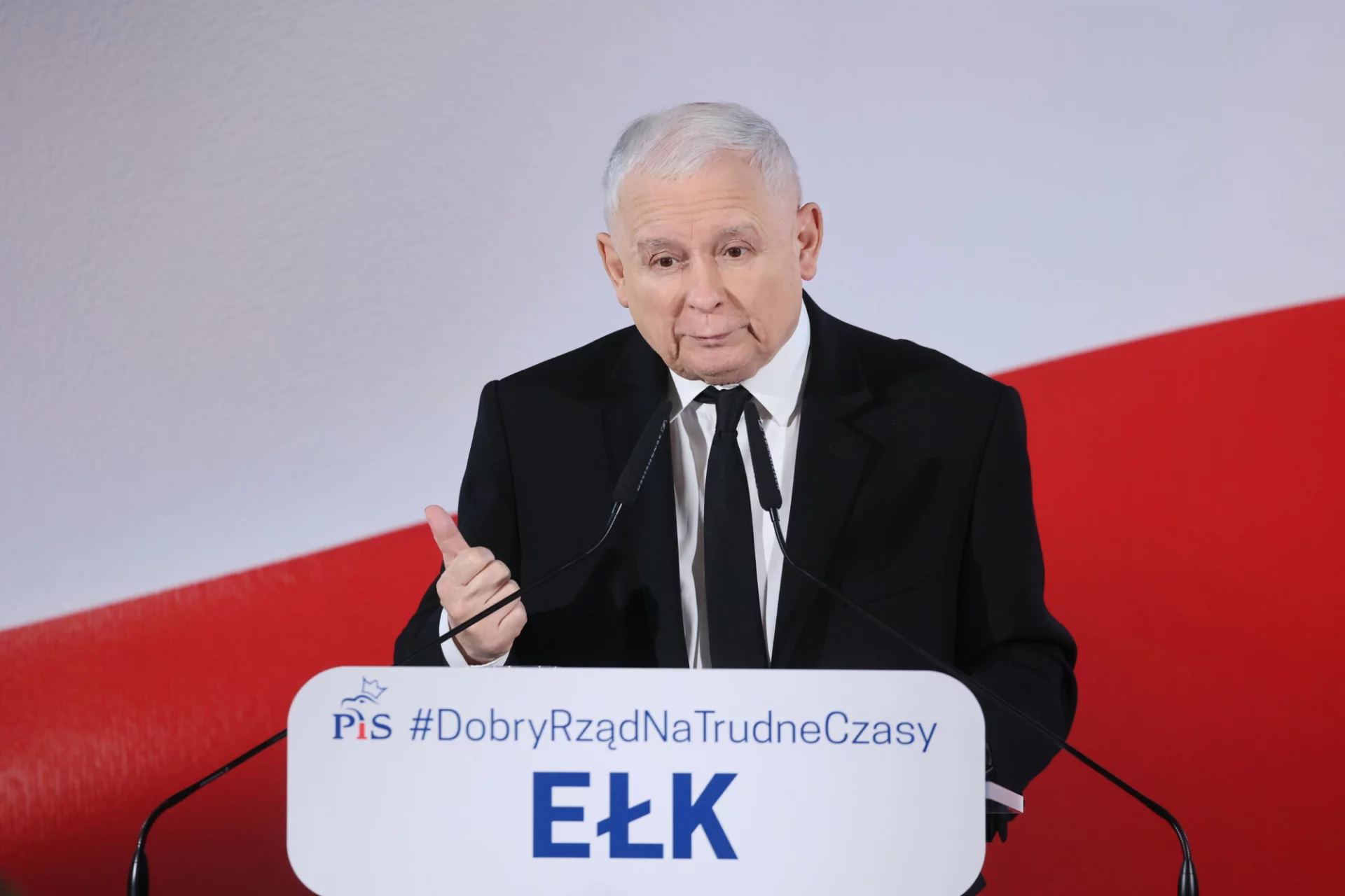 Jarosława Kaczyńskiego w Ełku wzięło na wspomnienia. Opowiedział, gdzie pracował jego ojciec.