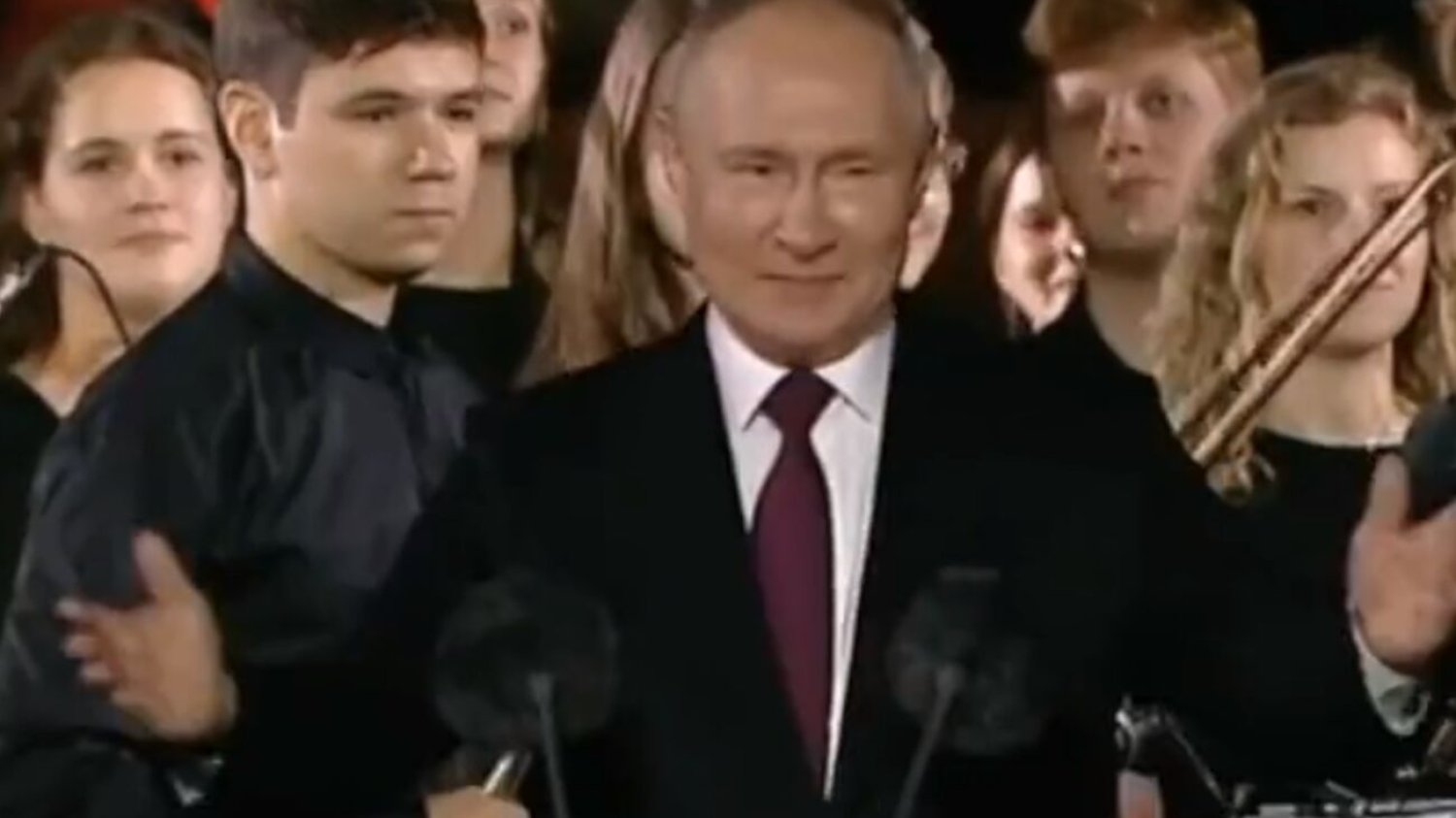 Taką minę miał Putin w chwili, gdy samolot Prigożyna uległ katastrofie
